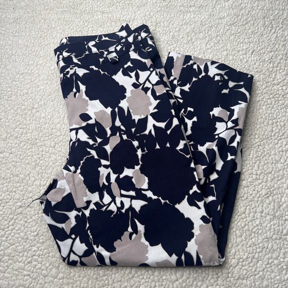 Rafaella Blue White Beige Floral Print Pull On Capri Pant 10 - Picture 1 of 12